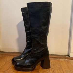 Absolutely amazing leather L’Intervalle knee high boots. Never worn!